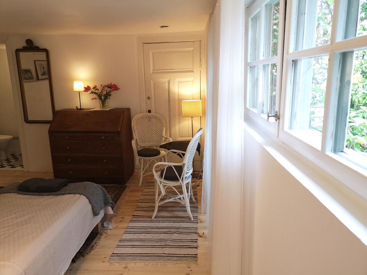 Stockholm B&B Cottage Nacka Extérieur photo