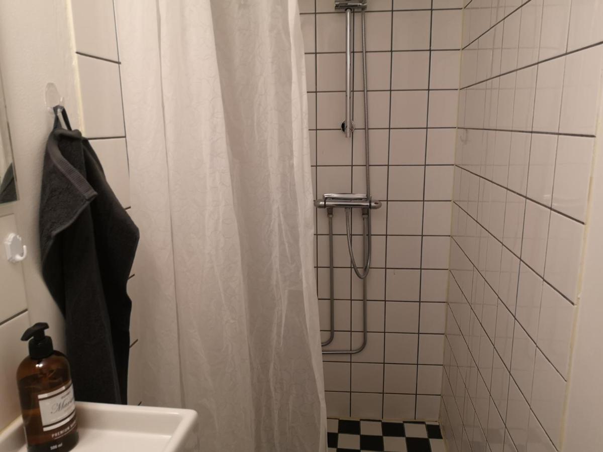 Stockholm B&B Cottage Nacka Extérieur photo